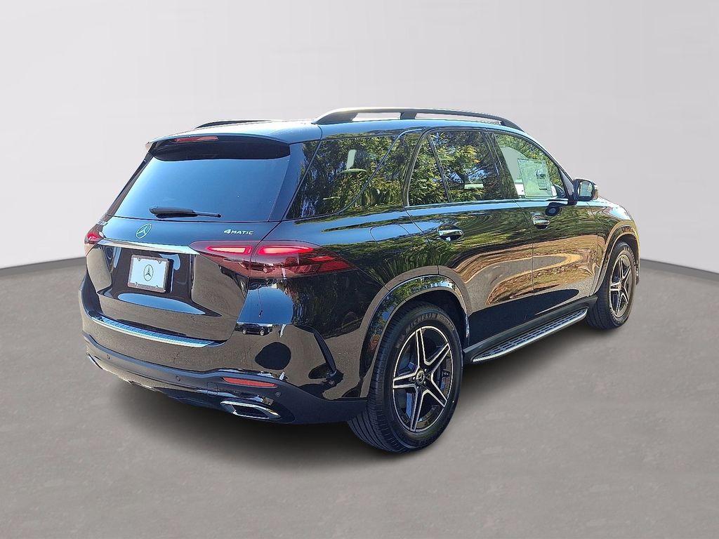 Thumbnail: 2026 Mercedes-Benz GLE - 3