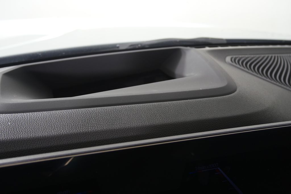 Thumbnail: 2026 BMW 3 Series - 19