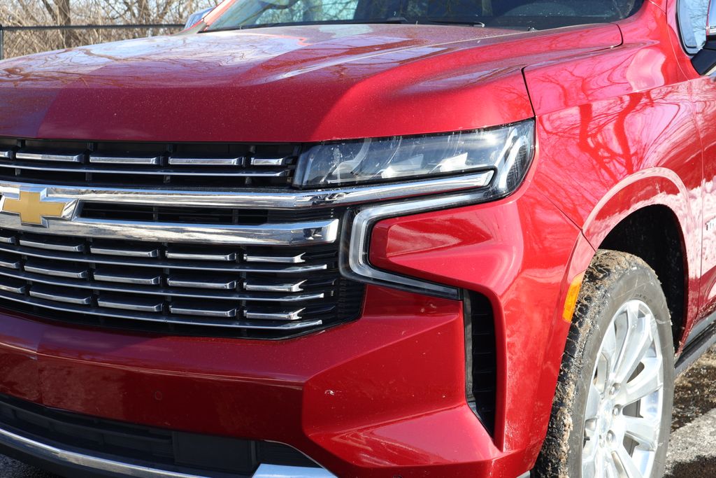 Thumbnail: 2023 Chevrolet Tahoe - 4