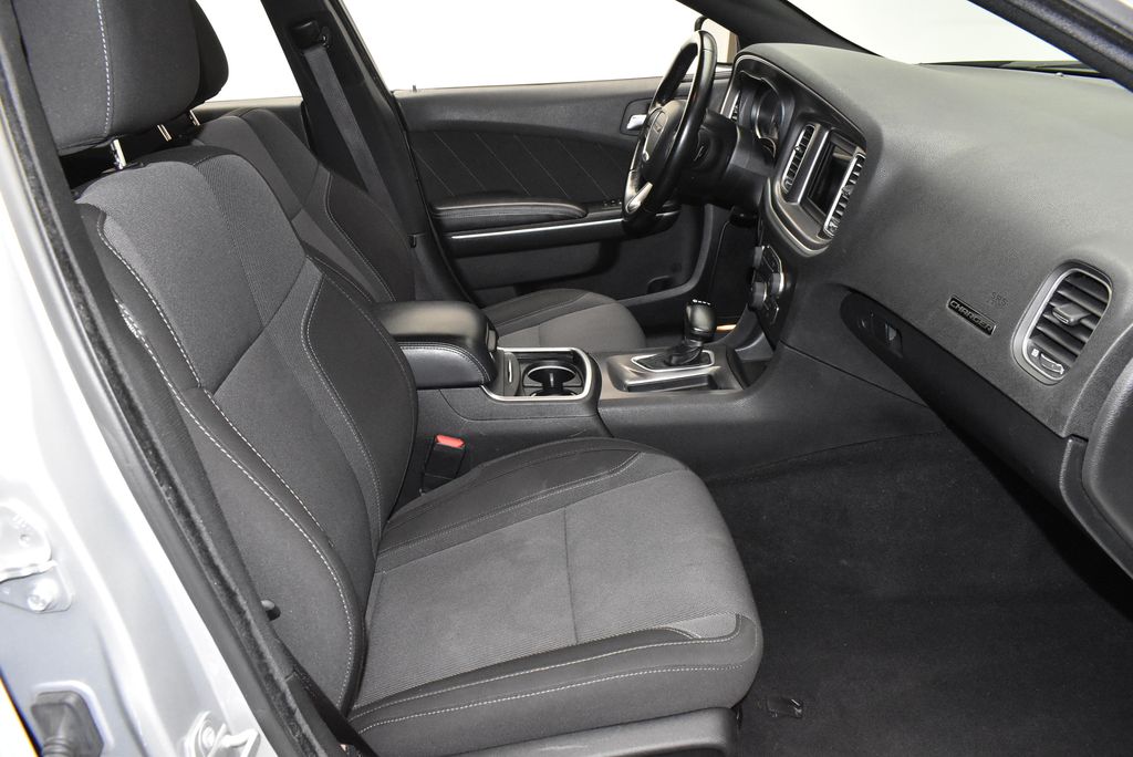 Thumbnail: 2022 Dodge Charger - 23