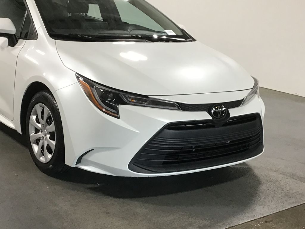 Thumbnail: 2024 Toyota Corolla - 4