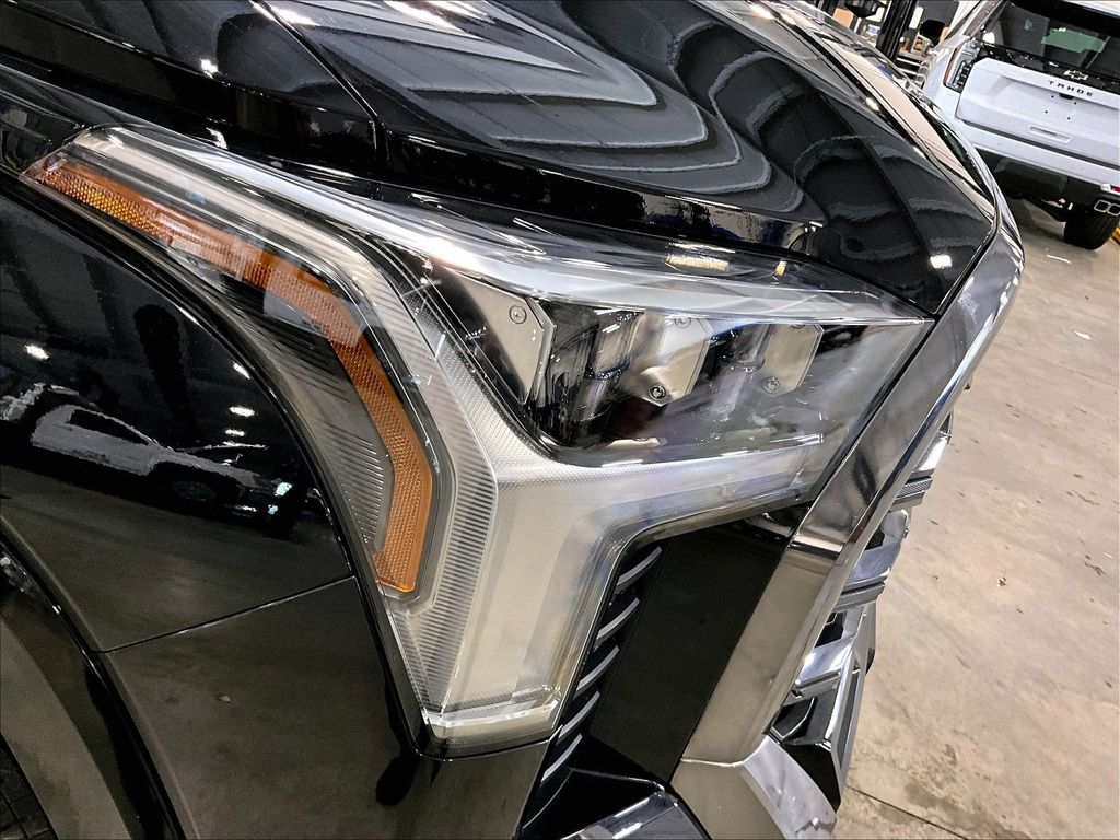2024 Toyota Tundra — photo 34