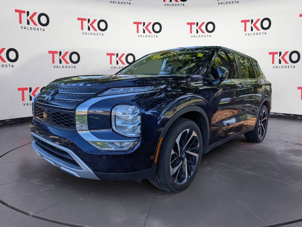 Used 2023 Mitsubishi Outlander SUV