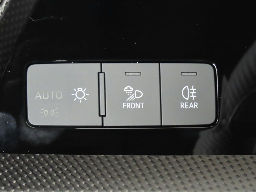 Thumbnail: 2026 Audi RS 3 - 17