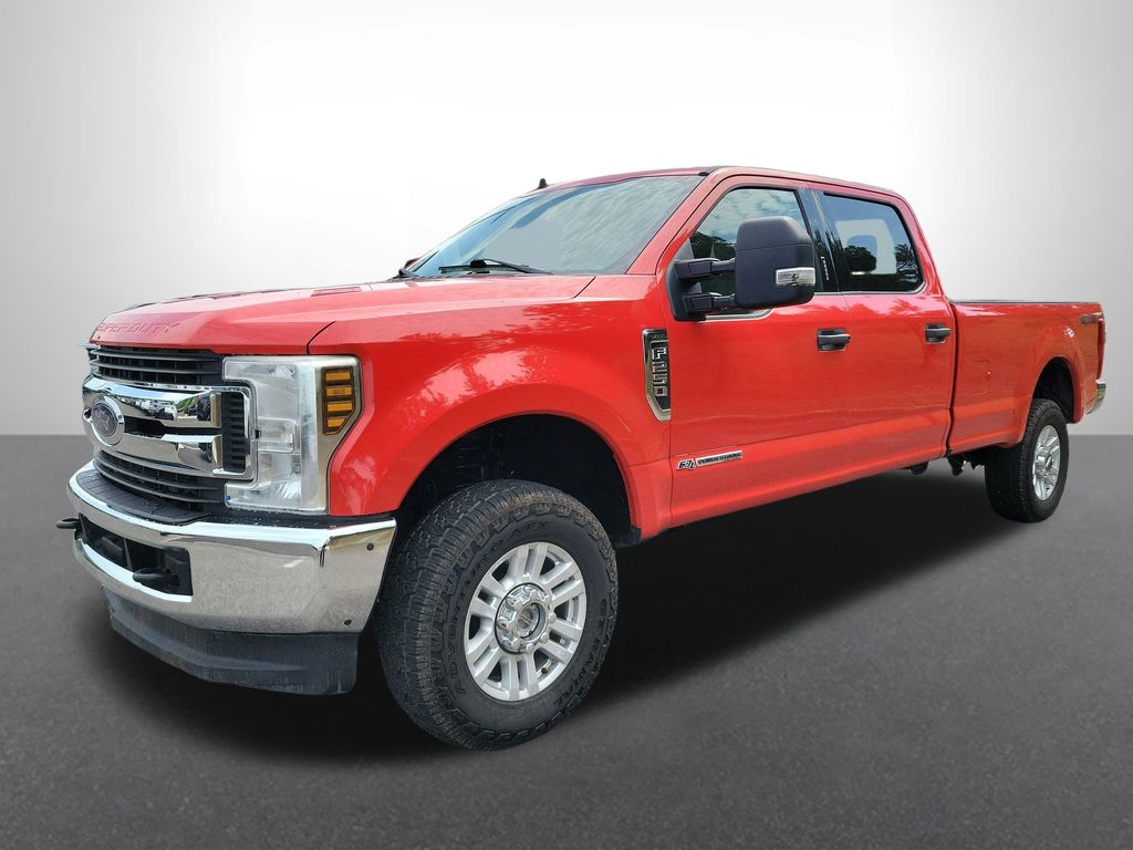 Race Red 2019 Ford F-250 Super Duty Pickup Truck Four-Wheel Drive 6-Speed Automatic