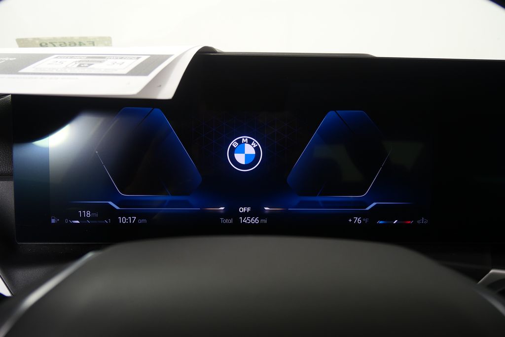Thumbnail: 2024 BMW 3 Series - 22