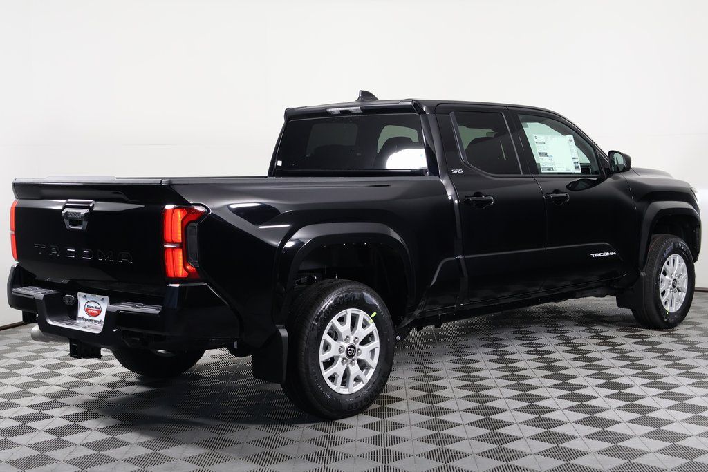 Thumbnail: 2025 Toyota Tacoma - 2