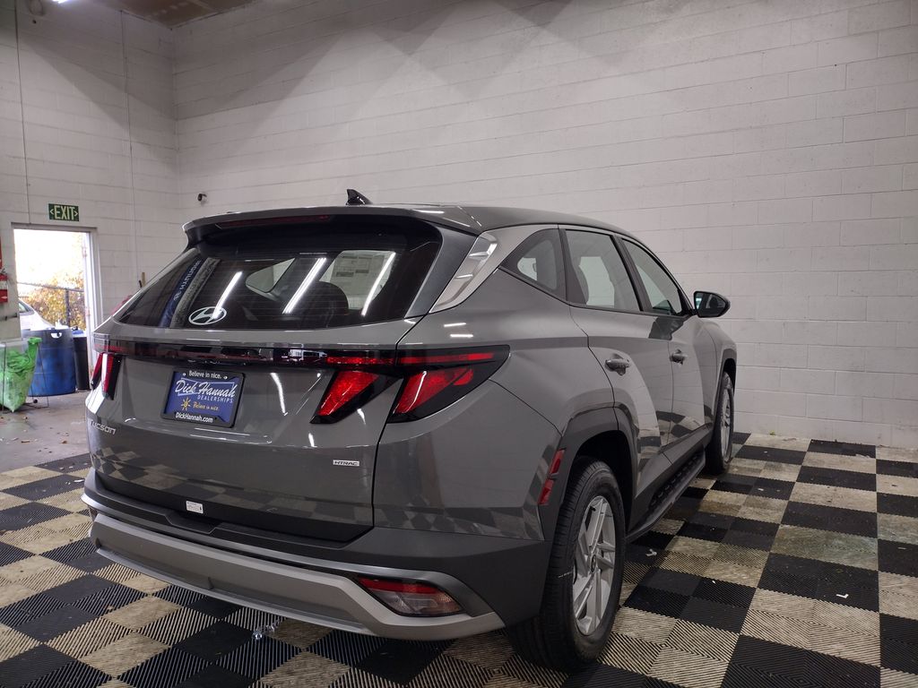 2026 Hyundai Tucson SE