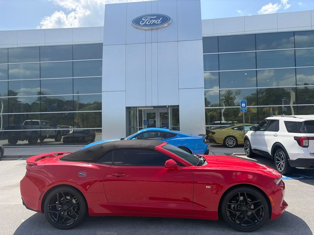 2017 Chevrolet Camaro 2LT