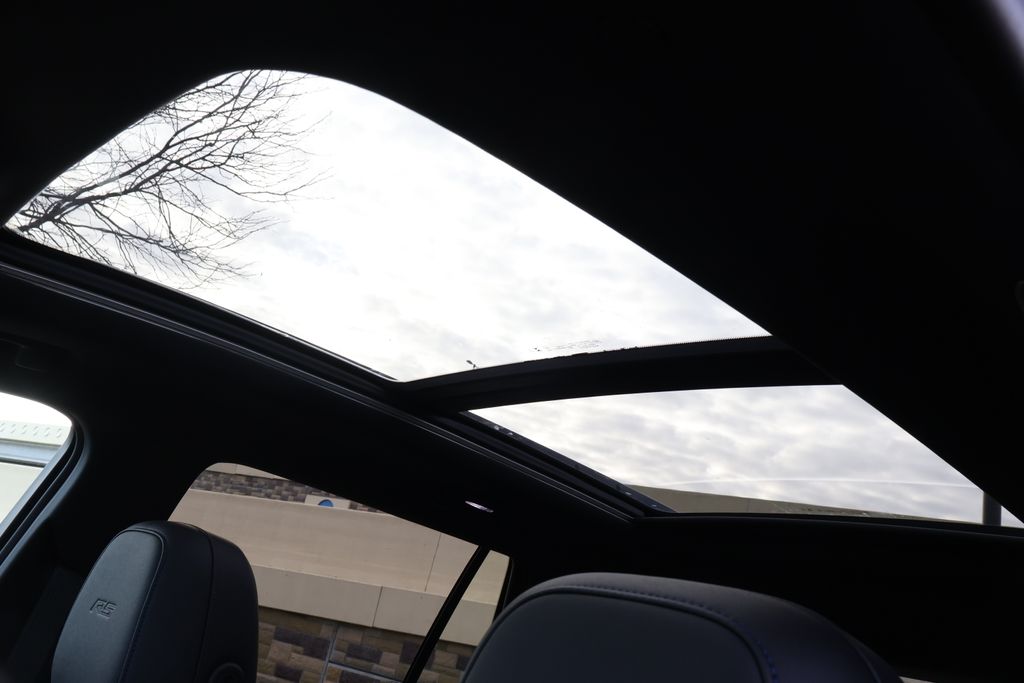 Thumbnail: 2026 Chevrolet Equinox - 16