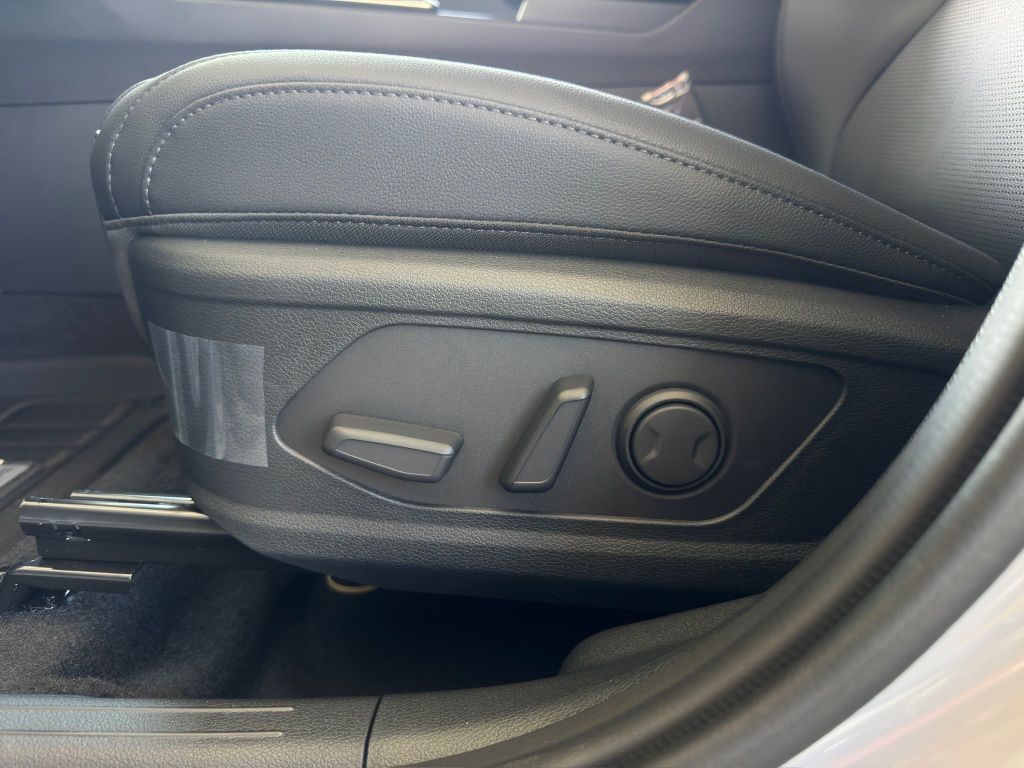 2026 Kia Sportage Hybrid EX Gray at Community Kia