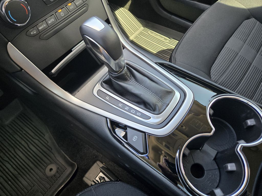 2018 Ford Edge SEL Blue at Bravo Nissan