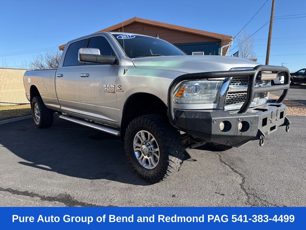 2017 RAM 3500 Laramie Crew Cab LB 4WD
