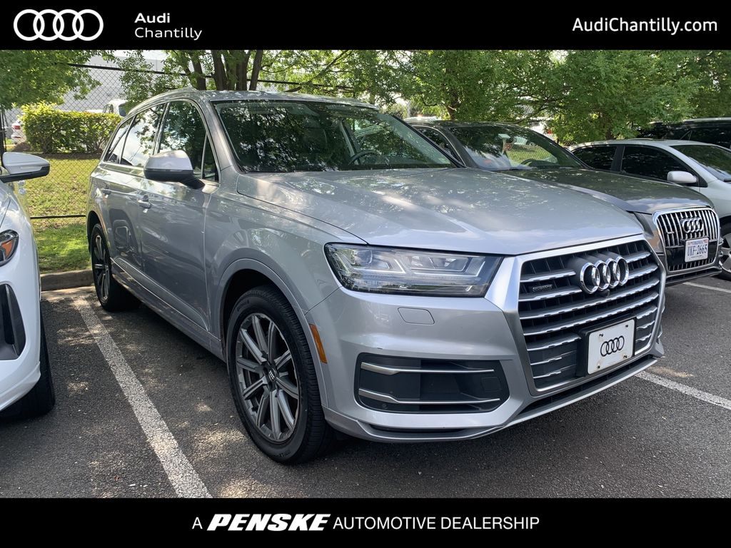 Thumbnail: 2019 Audi Q7 - 1