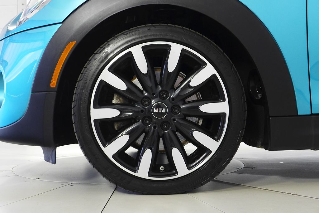 Thumbnail: 2020 MINI Cooper - 5