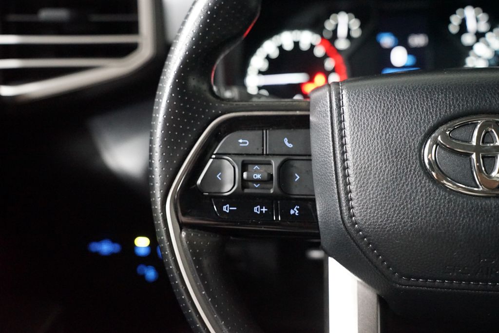 Thumbnail: 2024 Toyota Tundra - 15