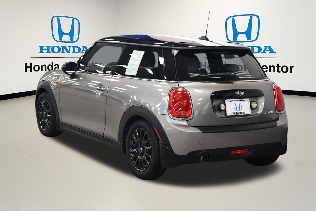 Thumbnail: 2017 MINI Cooper - 3