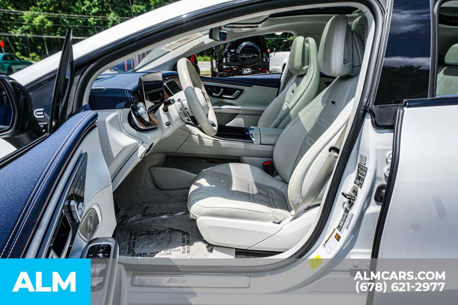 Used 2023 White Mercedes-Benz Base image 20