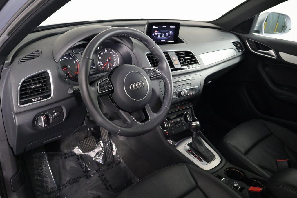 Thumbnail: 2018 Audi Q3 - 7