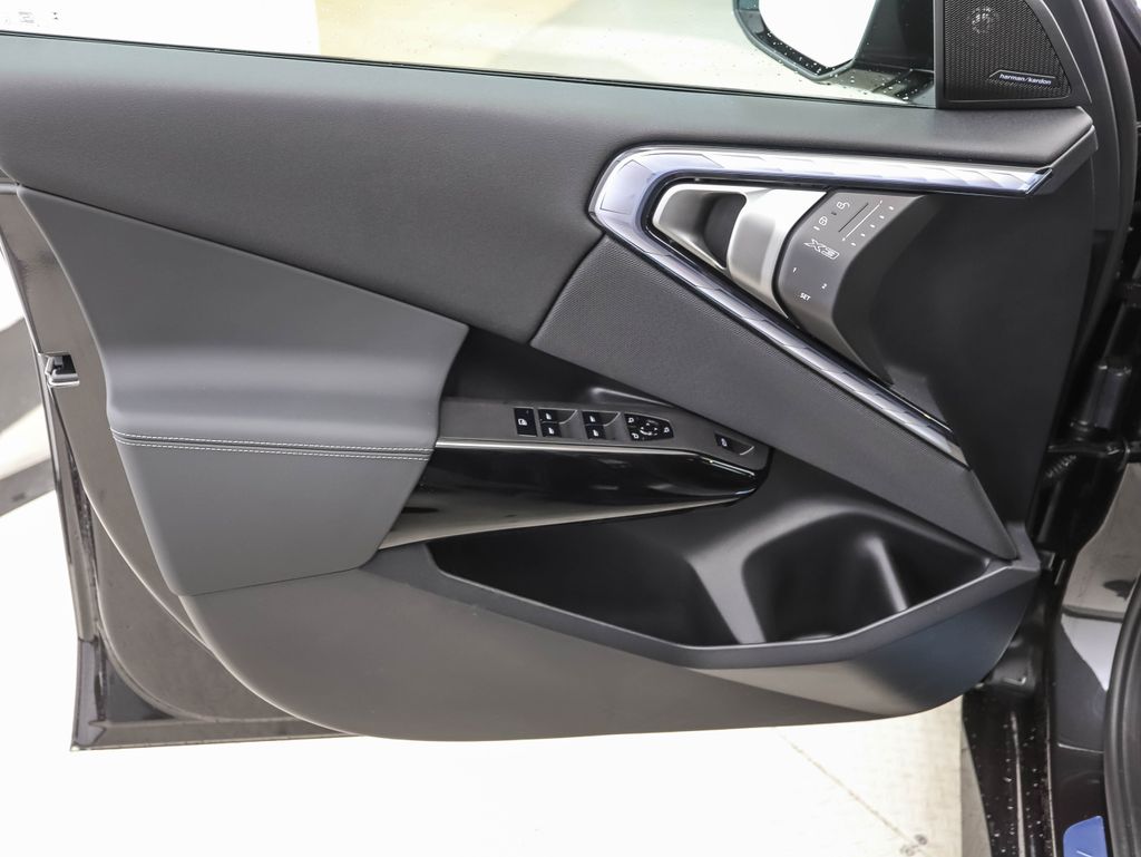 Thumbnail: 2026 BMW X3 - 9