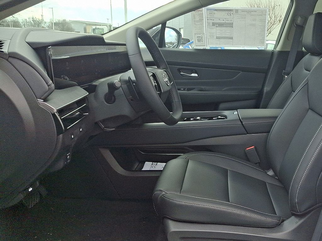 2025 Nissan Murano SV 8