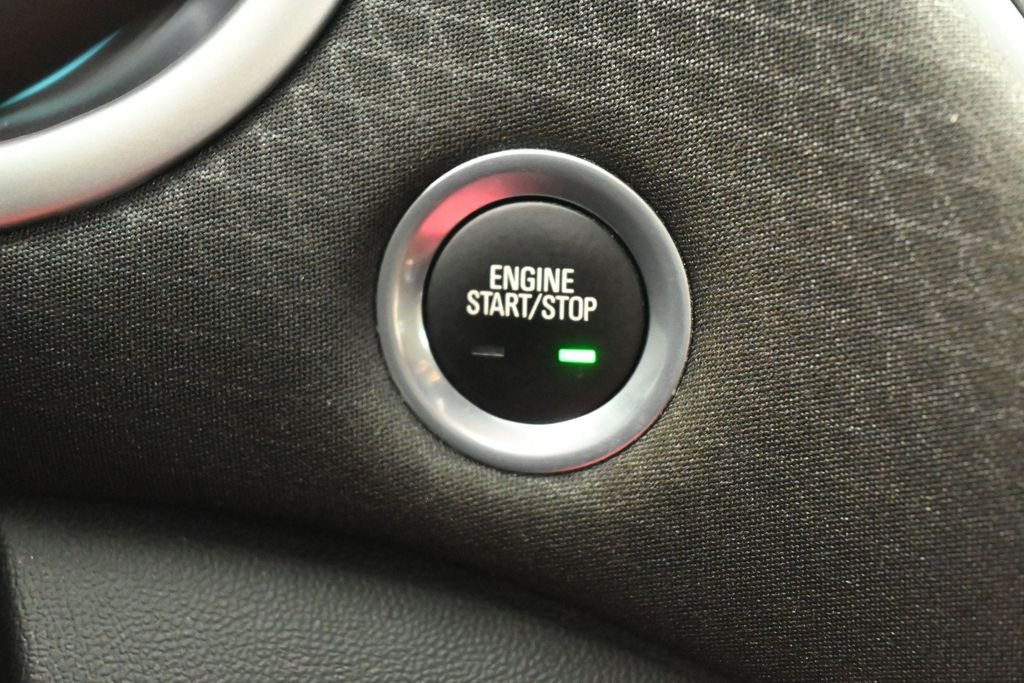 Used 2024 Sterling Gray Metallic Chevrolet LT image 27