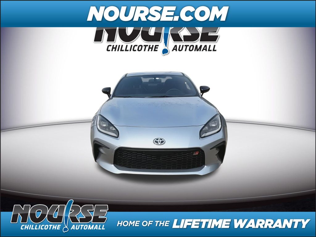 2025 Toyota GR86 Premium photo