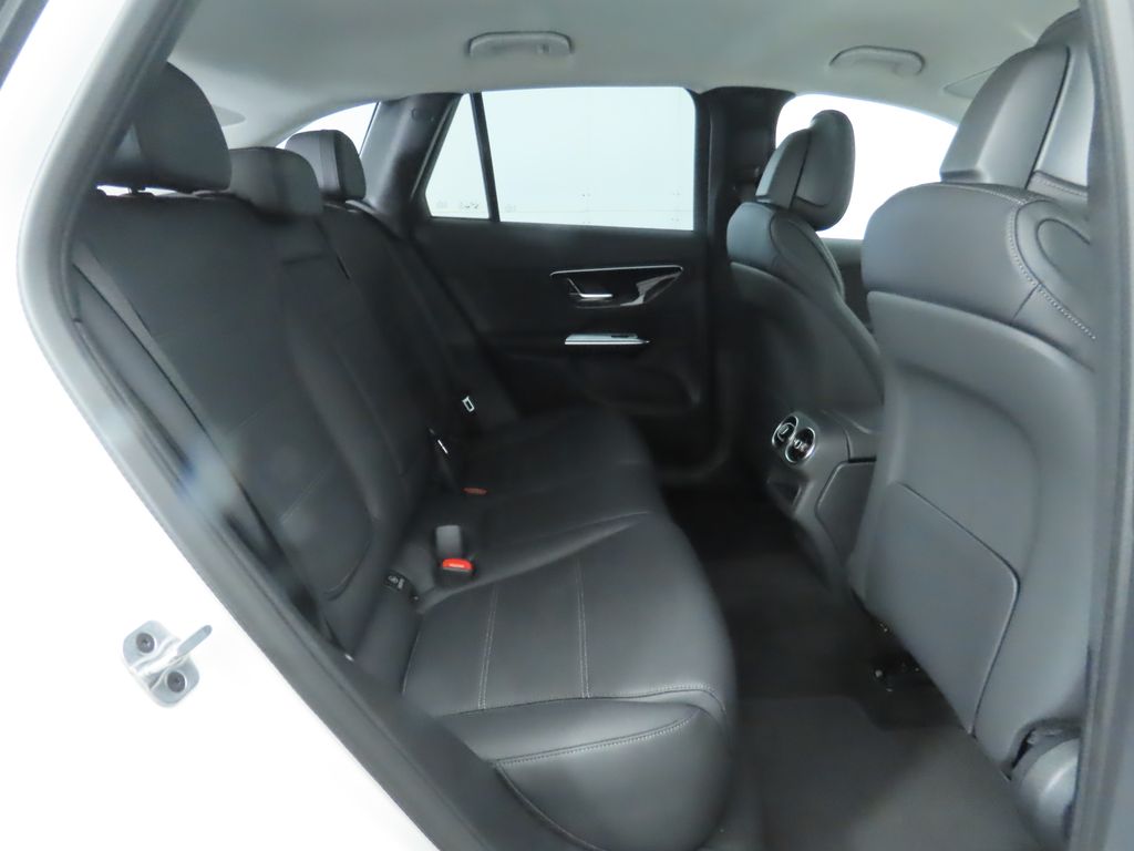 Thumbnail: 2026 Mercedes-Benz GLC - 23