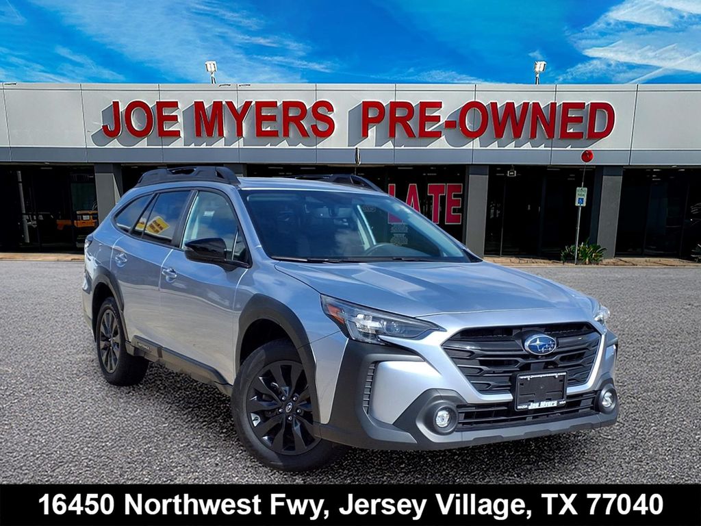 2023 Subaru Outback Onyx Edition XT Silver at Baytown Hyundai