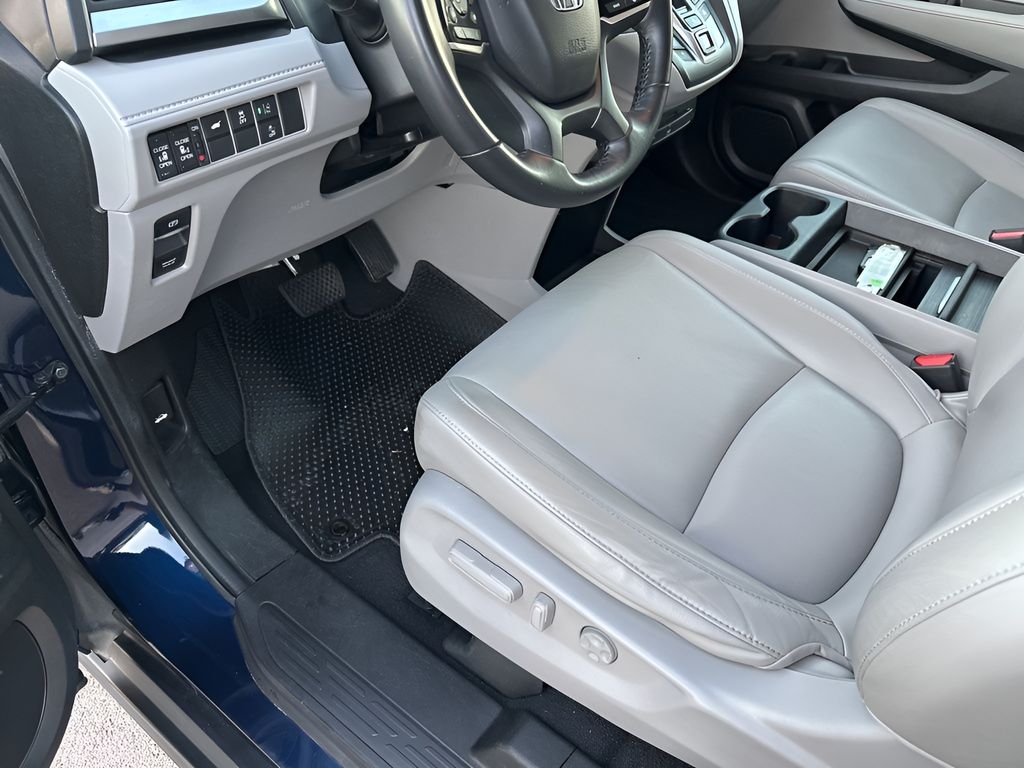 Used Car 2020 Honda Odyssey  Ex-l For Sale Under $30,000 In Austin, Texas