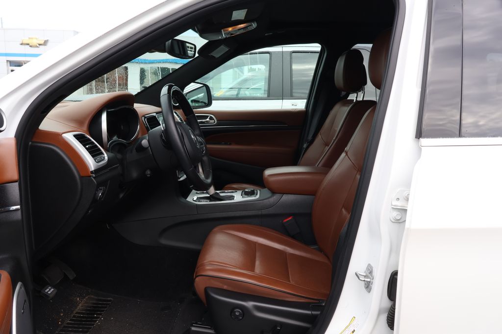 Thumbnail: 2019 Jeep Grand Cherokee - 12