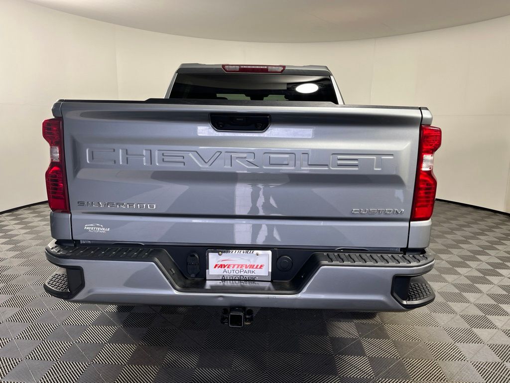 Thumbnail: 2023 Chevrolet Silverado 1500 - 6