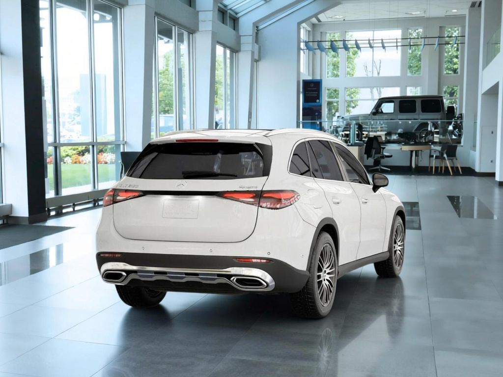 Thumbnail: 2026 Mercedes-Benz GLC - 22
