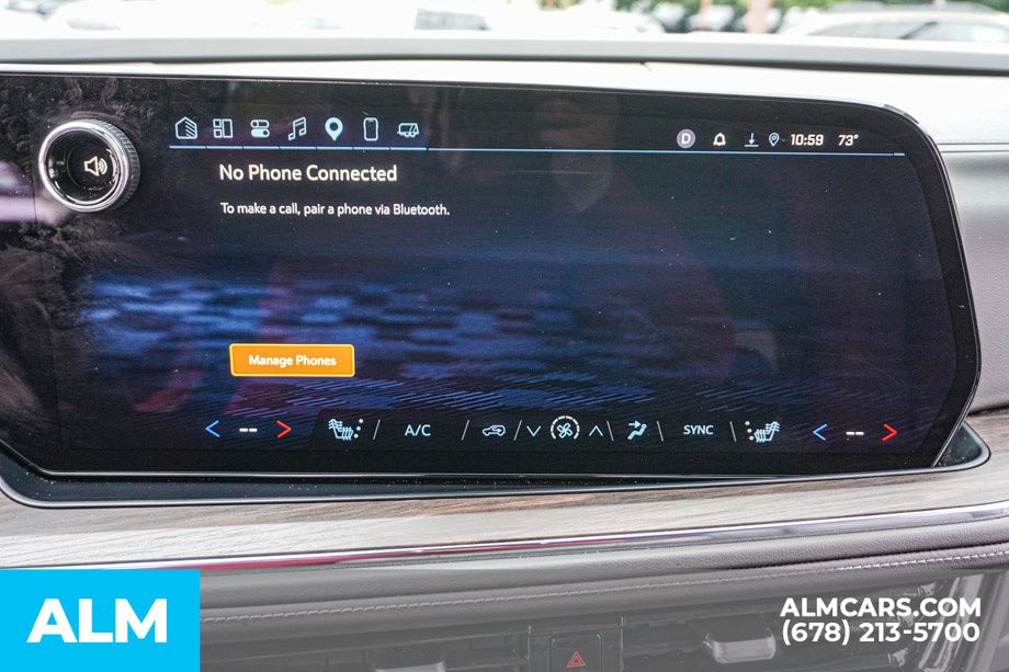 Used 2025 Gray Chevrolet LT image 40