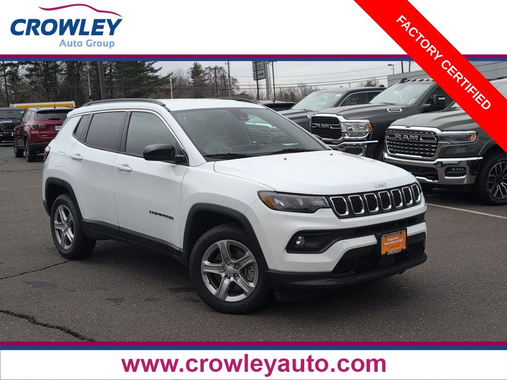 2023 Jeep Compass Latitude 4WD