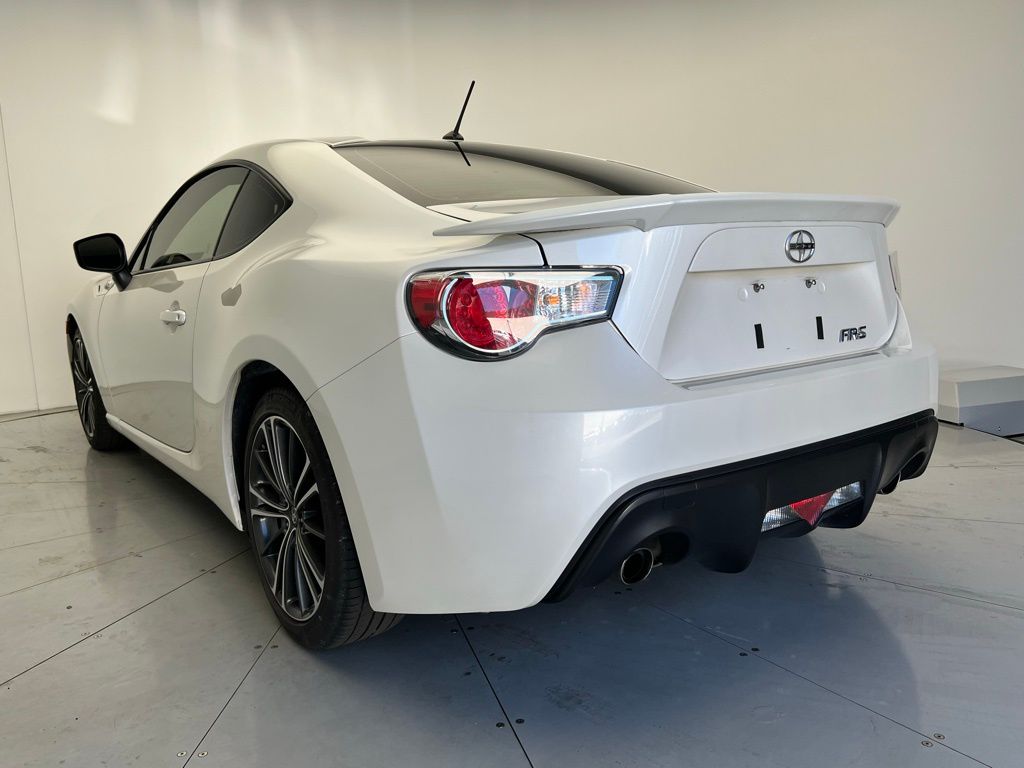Thumbnail: 2014 Scion FR-S - 4
