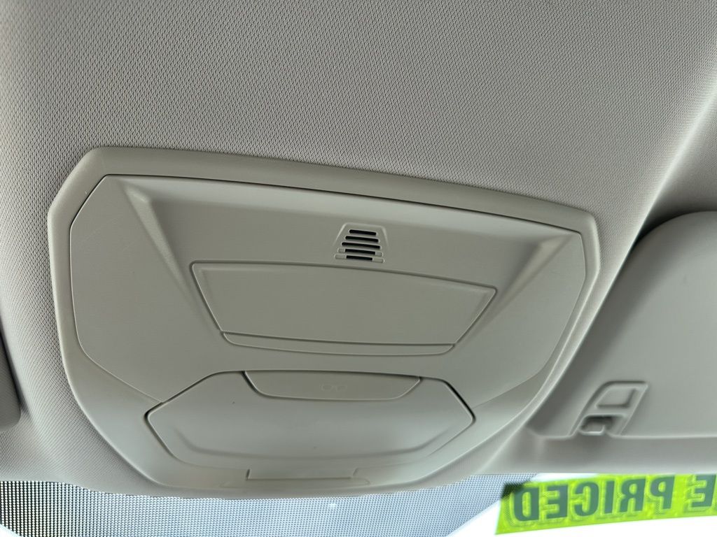 2014 Oxford White Ford Escape SE 4X4 SUV