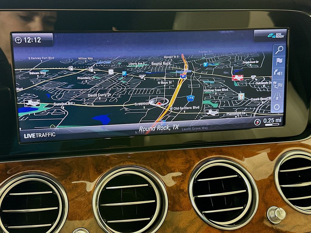 Thumbnail: 2019 Mercedes-Benz E-Class - 13