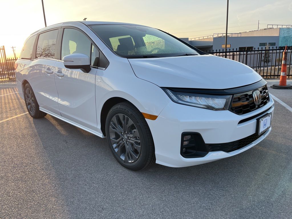 Thumbnail: 2026 Honda Odyssey - 2