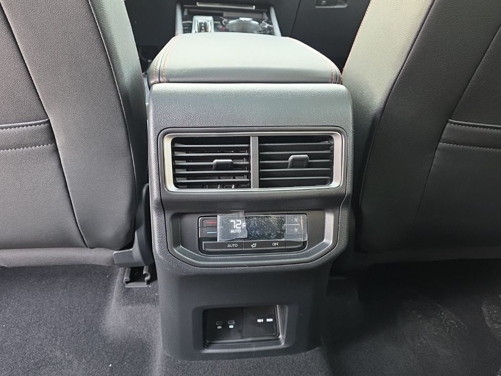 2026 Volkswagen Atlas 2.0T Peak Edition Green at Sutliff Volkswagen