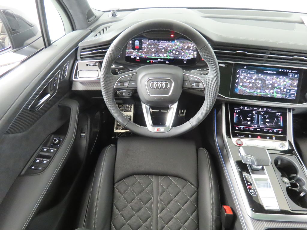 Thumbnail: 2026 Audi SQ7 - 10