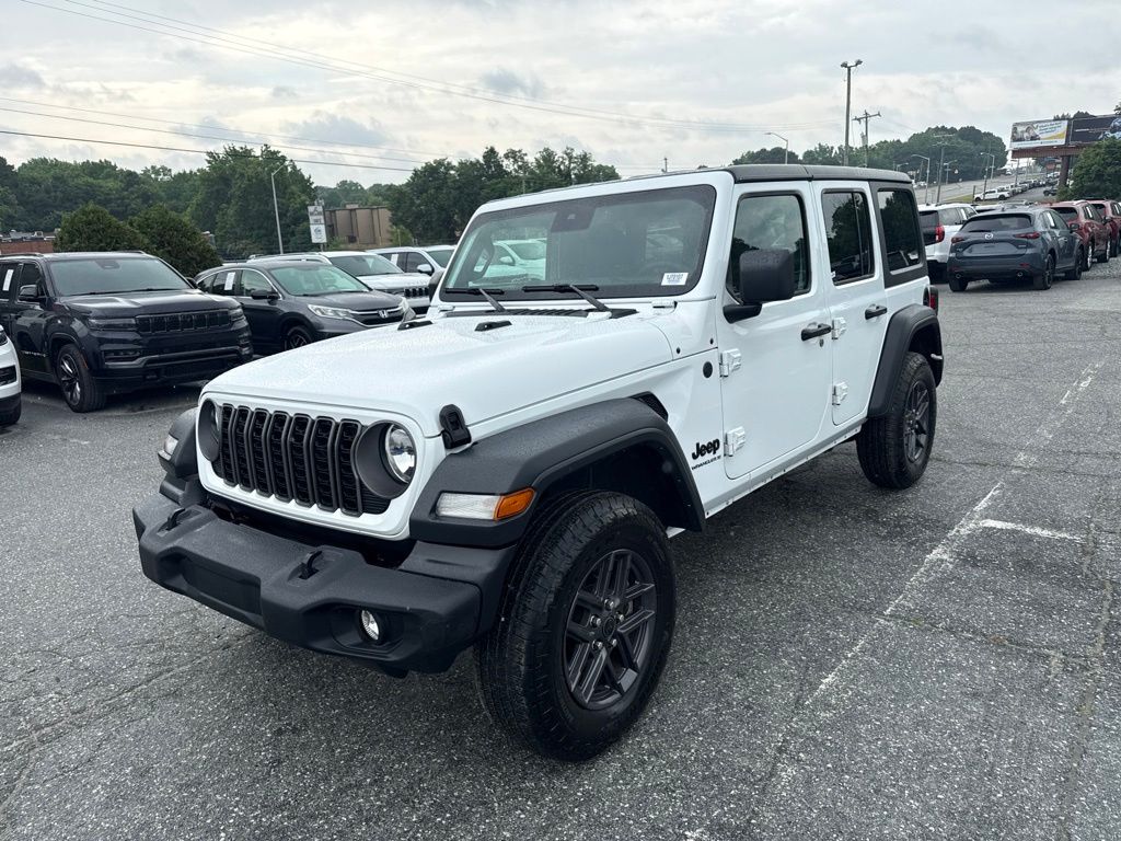 2025 Jeep Wrangler Sport S's photo