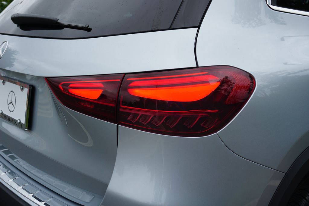 Thumbnail: 2026 Mercedes-Benz GLA - 15