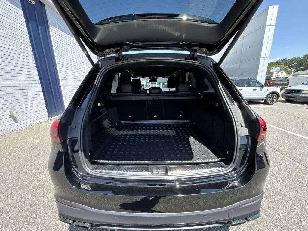 Used 2026 Black Mercedes-Benz GLE 63 S AMG® image 22