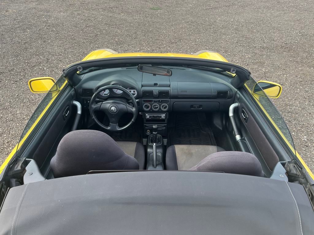 2002 Solar Yellow Toyota MR2 Spyder Base RWD Convertible