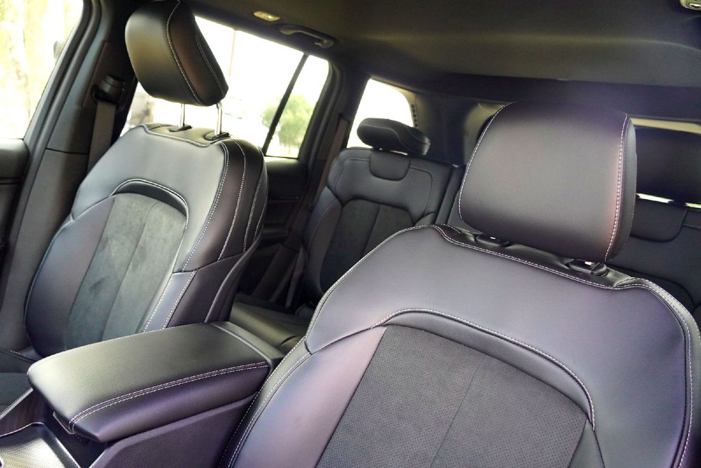 New Car 2025 Jeep Grand Cherokee  Laredo For Sale Under $50,000 In Taylor, Texas