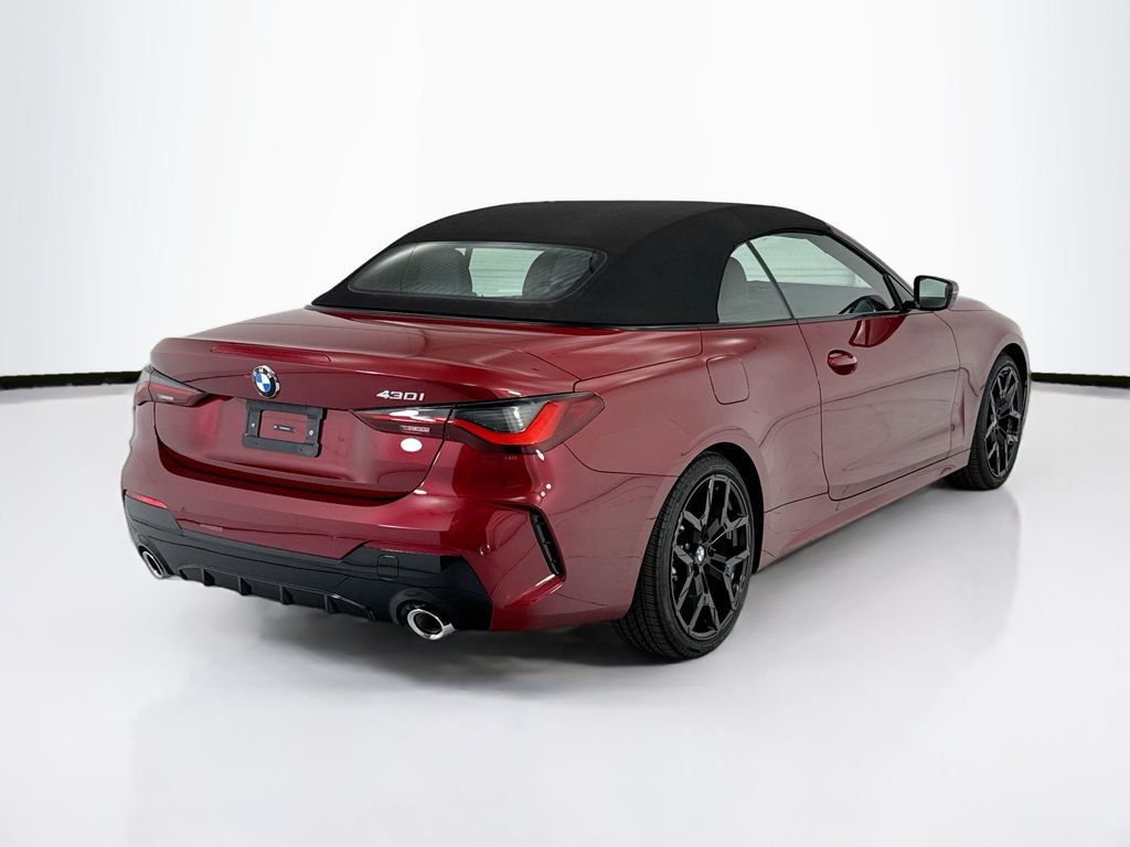 Thumbnail: 2027 BMW 4 Series - 13