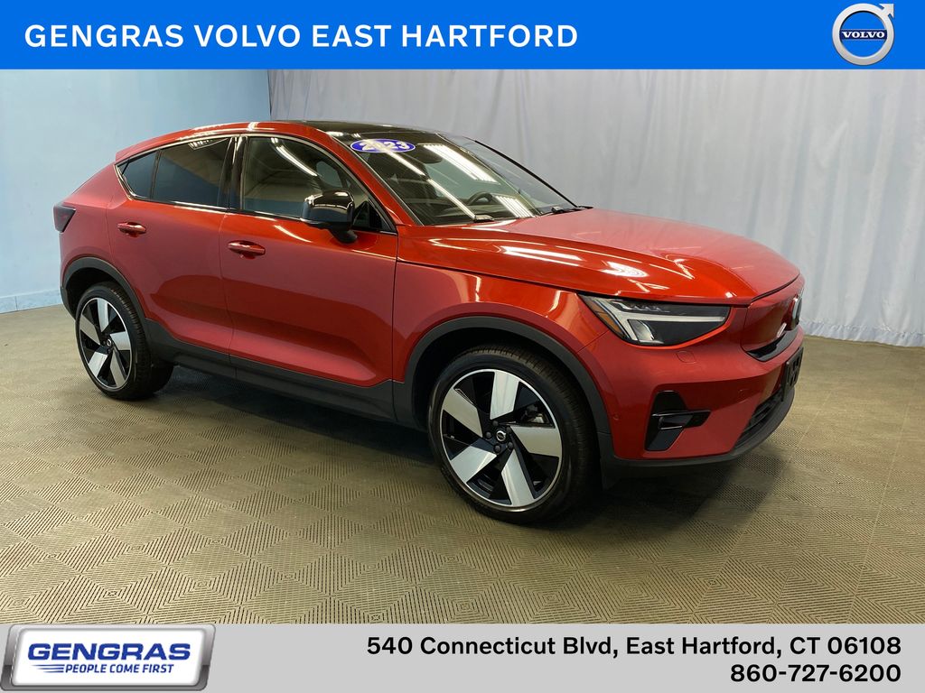 Fusion Red Metallic 2023 Volvo C40 Recharge Twin Plus eAWD SUV / Crossover All-Wheel Drive 1-Speed Automatic