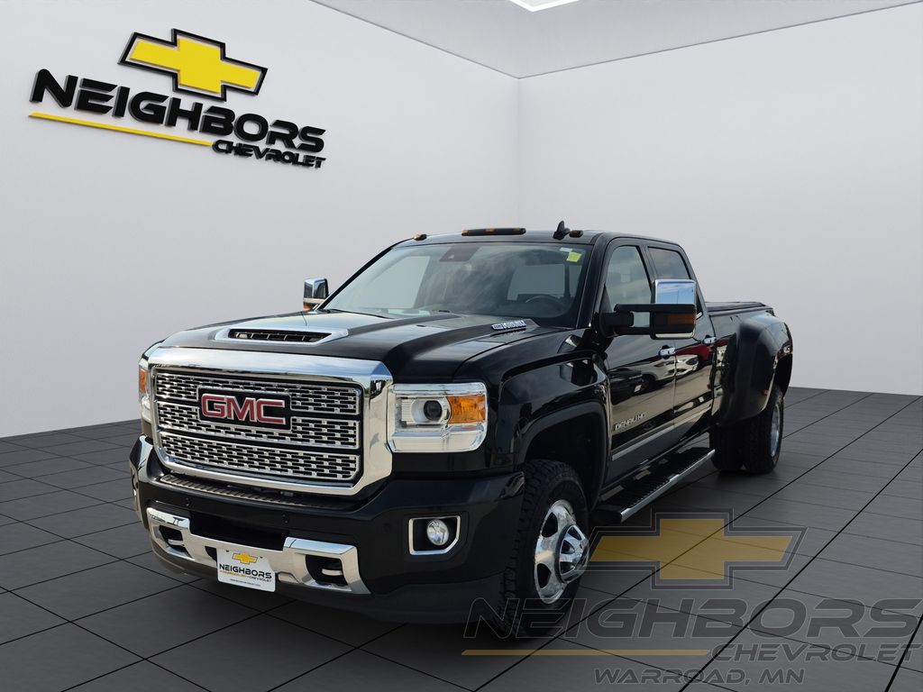 Onyx Black 2018 GMC Sierra 3500HD Pickup Truck Four-Wheel Drive 6-Speed Automatic