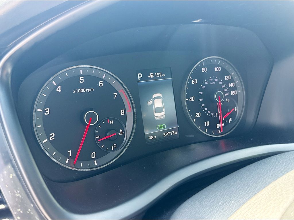 Used 2018 Gray Hyundai Sport+ image 12